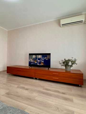 Нарбутівська вул., 160/1