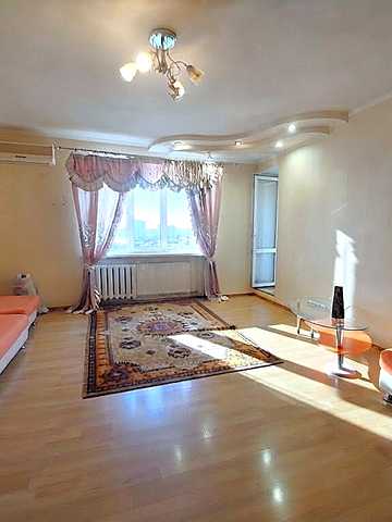 Бреуса вул., 61/8