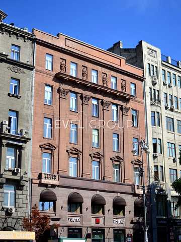 Хрещатик вул. (Kreschatic), 8