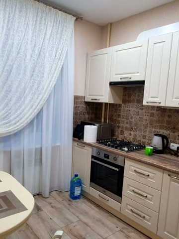 Миру вул., 18