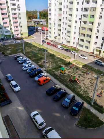 Миру вул., 47