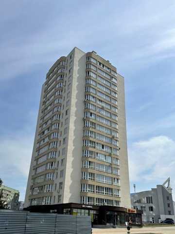 Припортова вул. (Героїв Сталінграда), 32