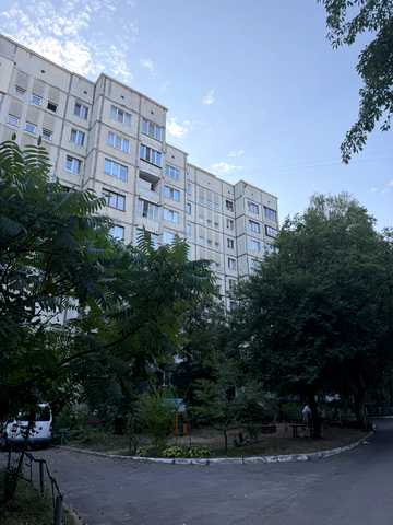 Гайдамацька вул. (Марфи Струтинської), 13