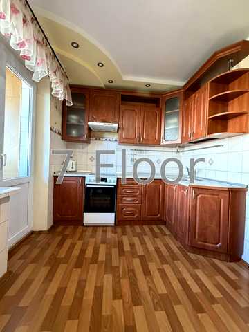 Миколи Закревського вул., 19
