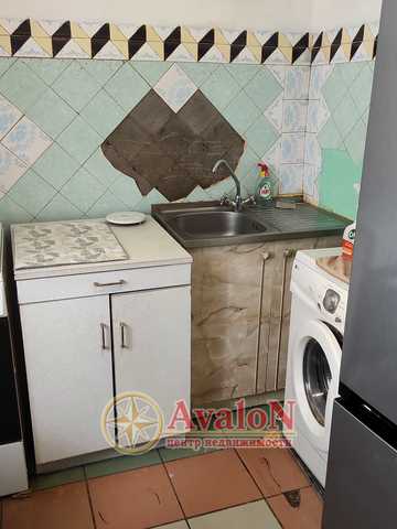 Жоліо Кюрі вул., 52