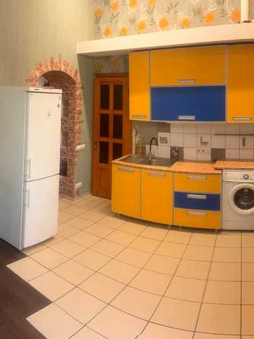 Москалівська вул. (Жовтневої Революції), 55а