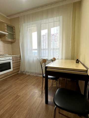 Софії Русової вул., 7