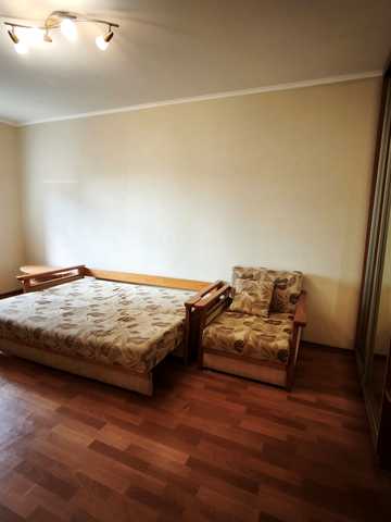Урлівська вул., 36