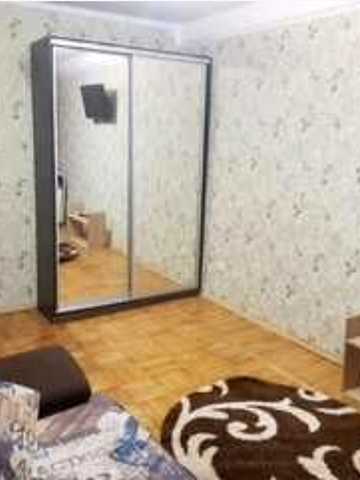 Відрадний просп. (Чубаря), 40