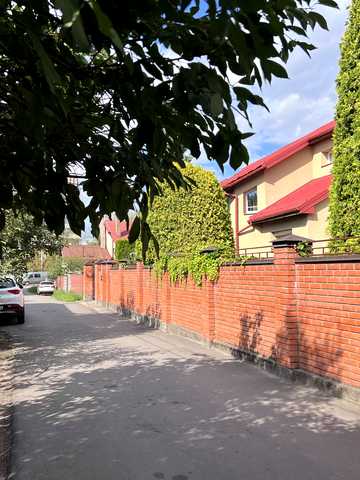 Петра Полтави вул., 6