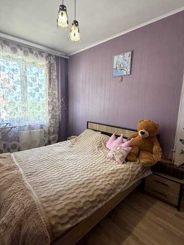 Бориса Гмирі вул., 10
