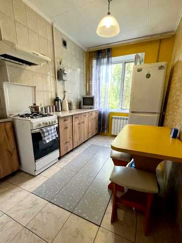 Квітки Цісик вул. (Гулі Корольової), 16-Б