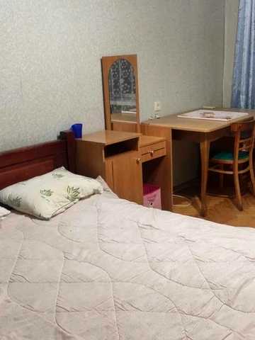 Чоколівський бульв., 18