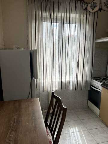 Леся Курбаса просп., 12-В