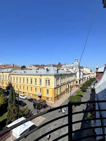 Ольги Кобилянської вул., 31