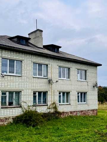 Шкільна, 90