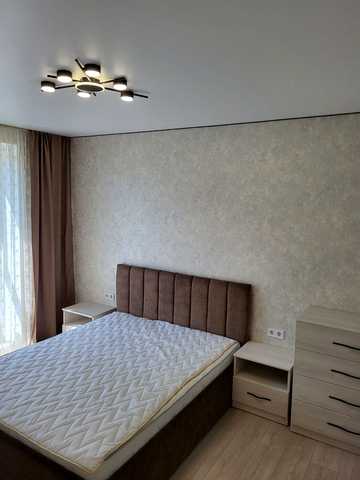 Праведників Світу вул., 27а