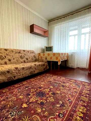 Привокзальна вул., 12