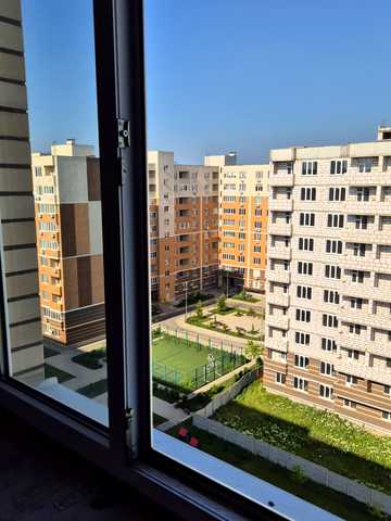 Захисників України вул. (1-го Травня), 40-Б