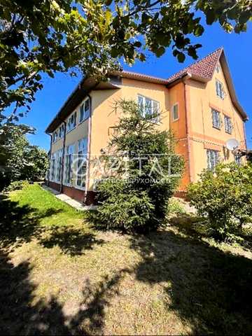 Білоцерківська, 37