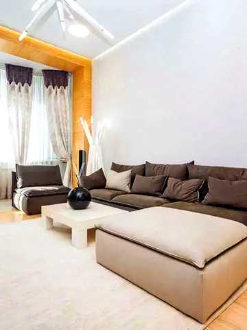 Круглоуніверситетська вул., 7