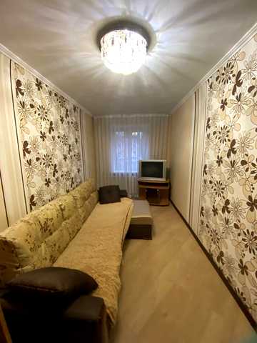 Євгена Коновальця вул. (Щорса), 37