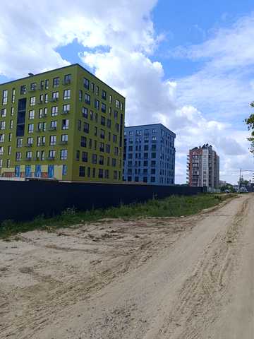 Кирила Студинського вул., (Будинок 9)