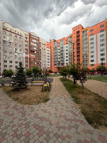 Гайова вул., 8