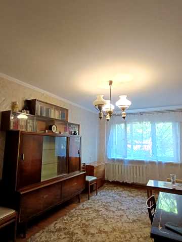 Героїв Крут вул. (Валентини Терешкової), 39/2