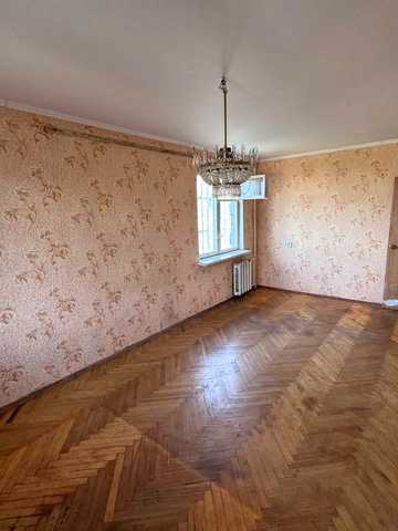 Петра Курінного вул. (Комісара Рикова), 3