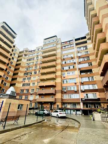 Зоопаркова вул., 8в
