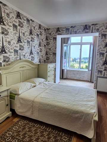 Паркова вул., 44