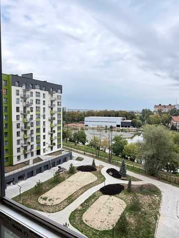 Приозерна вул., (Будинок 23)