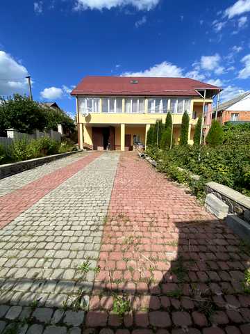Соборна, 86