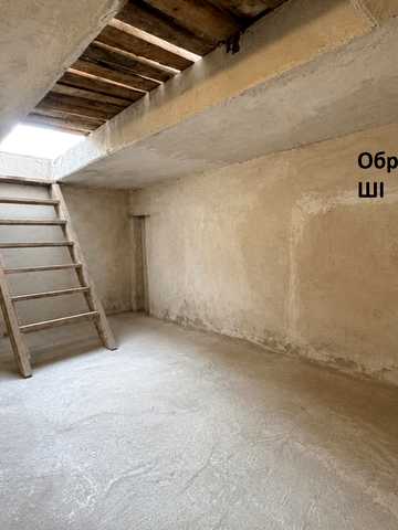Таджицька вул., 6