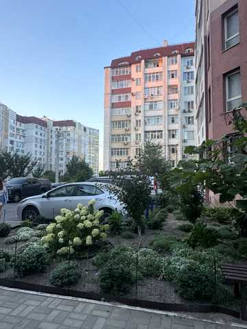 Героїв Харкова просп. (Московський), 131-Г
