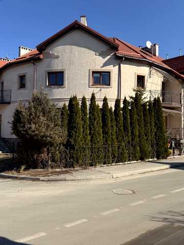 Вишнева