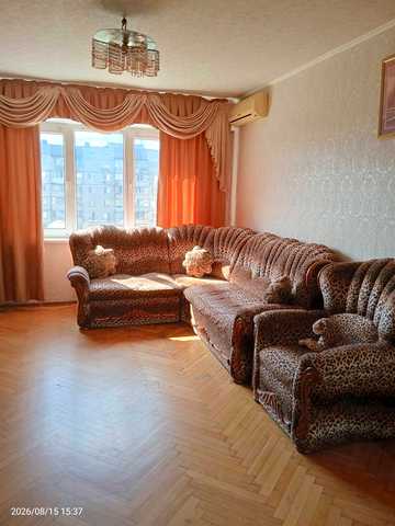 Дмитра Луценка вул. (Крейсера "Аврора"), 1