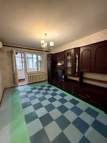 Миру просп., 4