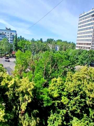 Святослава Ріхтера вул. (Щорса), 2