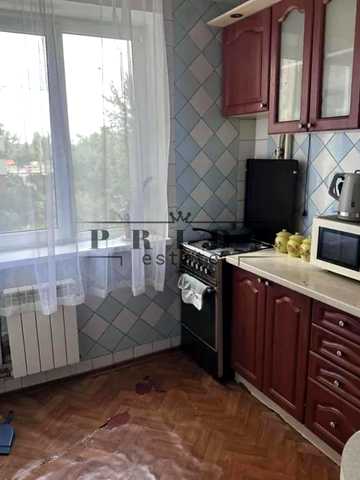 Милославська вул., 23