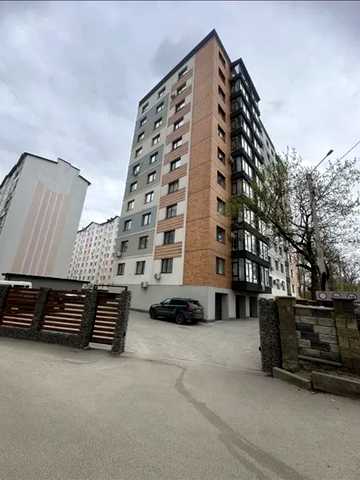 Юліана Целевича вул., 4-В