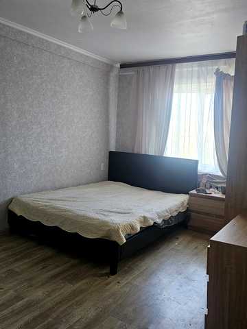 Ореста Левицького вул. (Академіка Курчатова), 23
