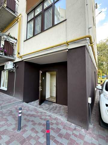 Митрополита Шептицького вул., 7