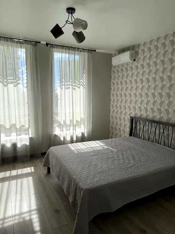 Берестейський просп. (Перемоги), 65-Б