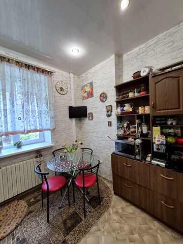Аєропорт , 1