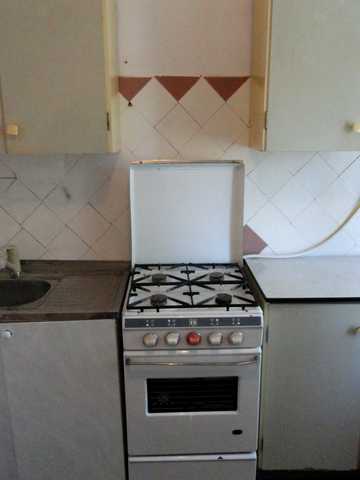 Херсонське шосе, 40