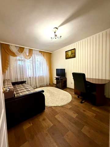 Нескорених вул. (Героїв Праці), 47а