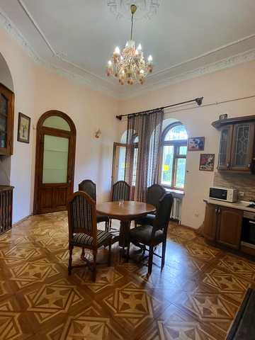 Джевецького пров., 13