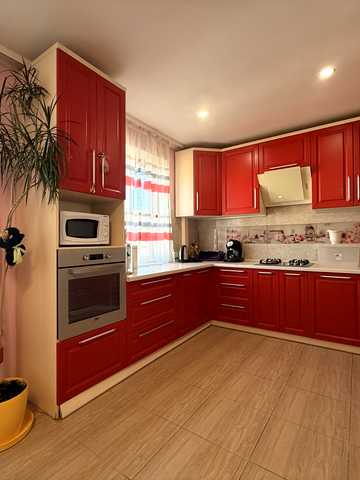 Леся Курбаса вул., 2